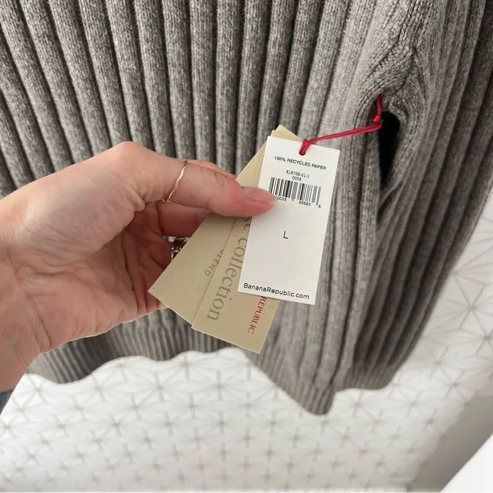 Banana Republic Heritage Collection Gray Wool Ribbed Turtleneck Sweater - Picture 3 of 6